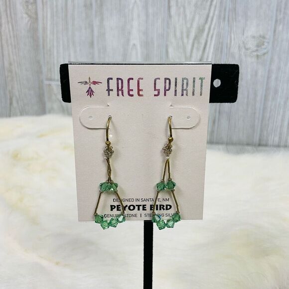 NWT Peyote Bird Free Spirit Earrings Gold Tone Green Beads 1.5" Southwestern Jew - Picture 2 of 5